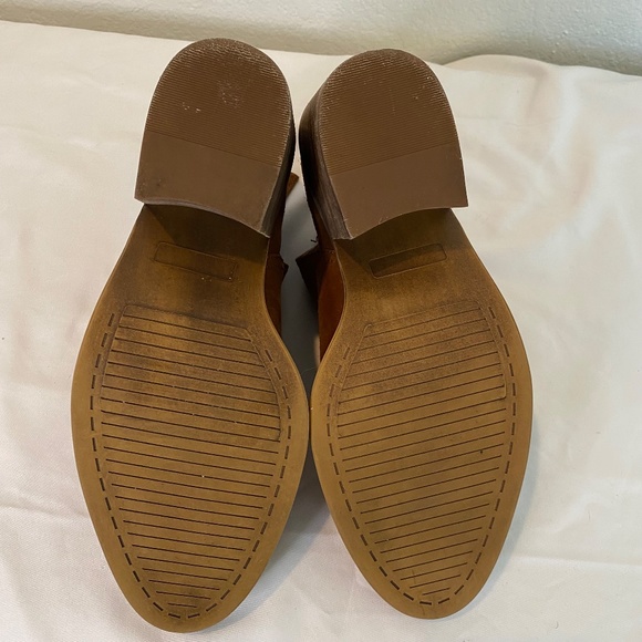 Steven Madden Sharini Suede Cut Out Boot Women's  Size 9.5--0106 - Picture 7 of 9